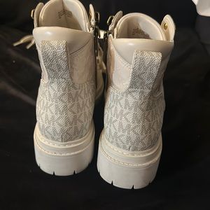 Beautiful cream color boots, beautiful